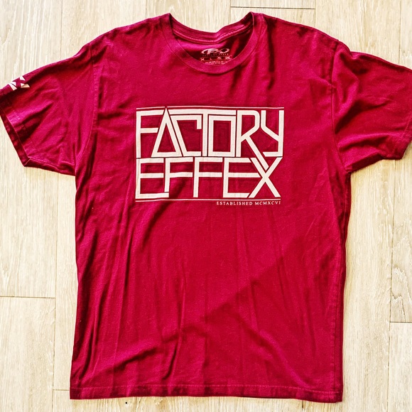 Factory Effex Other - 🌻Facotory Effex Red + Cream Short Sleeve Shirt LG